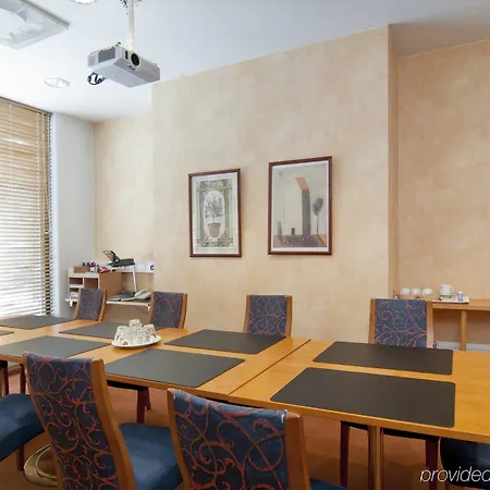 坦佩雷拉普兰酒店 酒店 4*